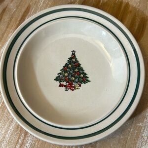 Vintage Christmas Tree Plates. Size 6.5 inches. Brand New. Set of 4.